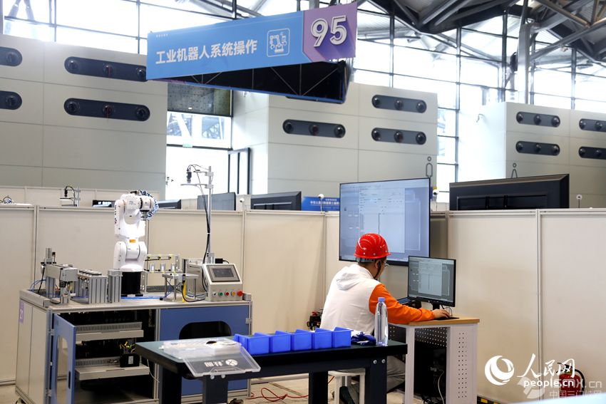 I(y)Cϵy(tng)Ŀِ^(q)W(wng)ӛ ־hz